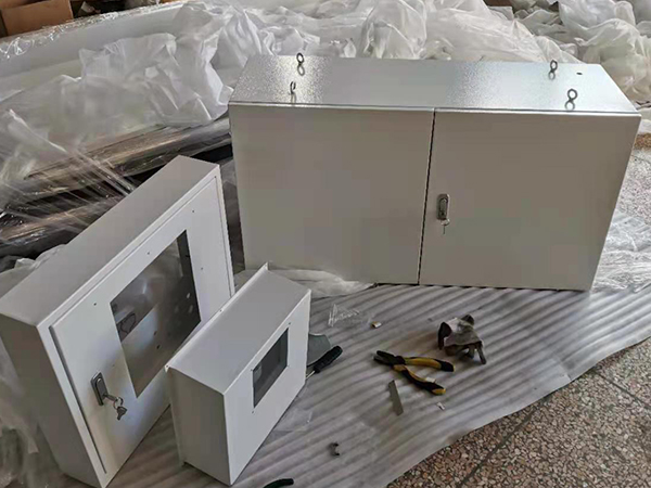 電控箱